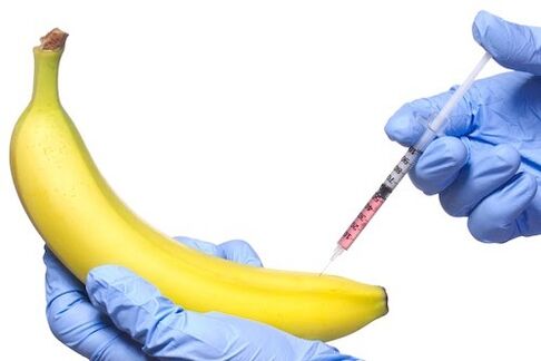 ingrandimento del pene iniettabile sull'esempio di una banana